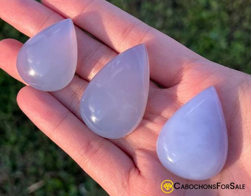 The Mystical Allure of Chalcedony Stone: Unlocking Its Power to Enhance Creativity and Focus in 2025
