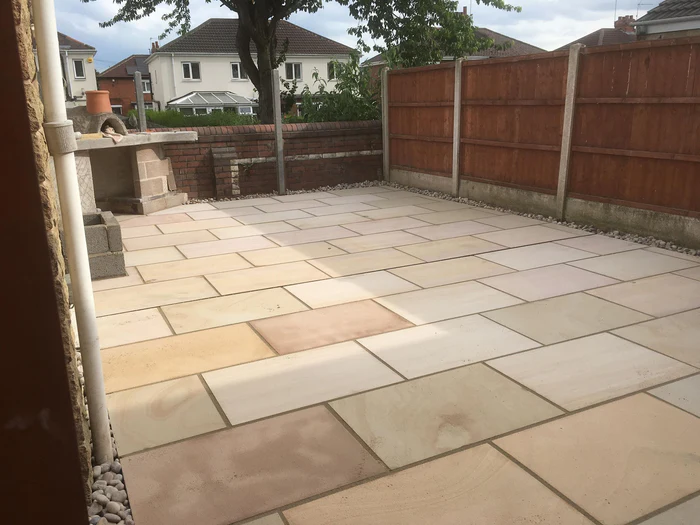 Rippon Buff Paving Slabs: Stylish & Durable Choice