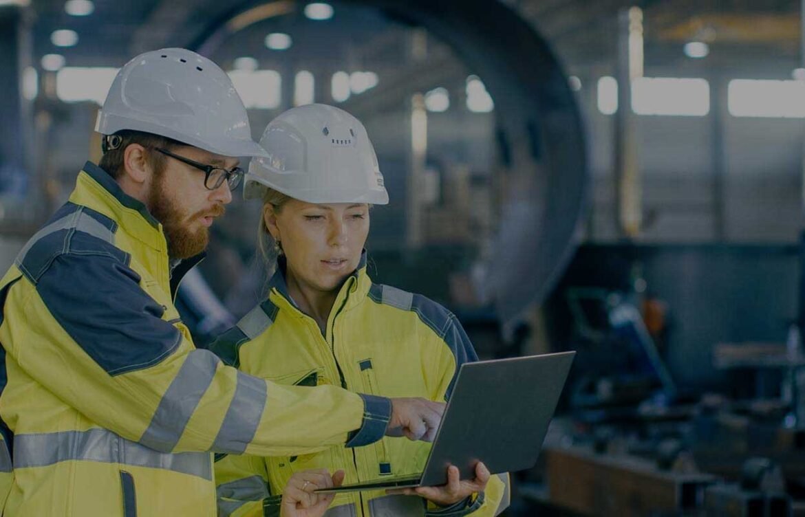 Optimize Workflow with Custom Manufacturing Software