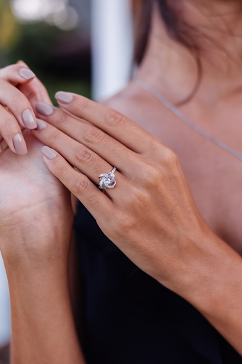 Moissanite Engagement Rings: The Cosmic Sparkle from the Stars