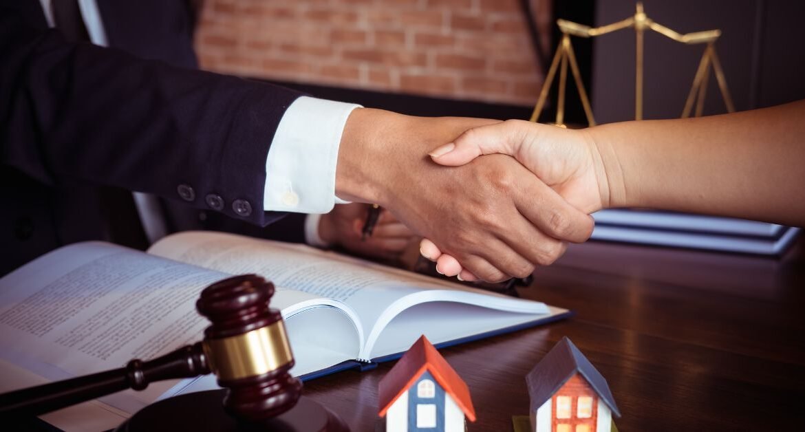 Get the Right Legal Help: Lawyer in Arlington for Every Case