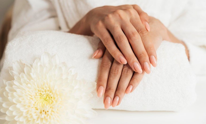 Top Nail Salons in Dubai for Durable Gel & Acrylic Nails