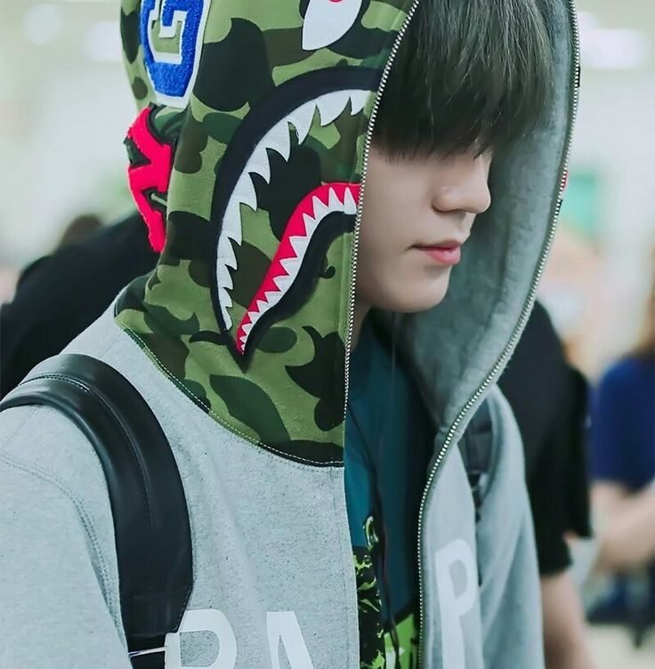 Bape Hoodie: Versatility in Every Detail