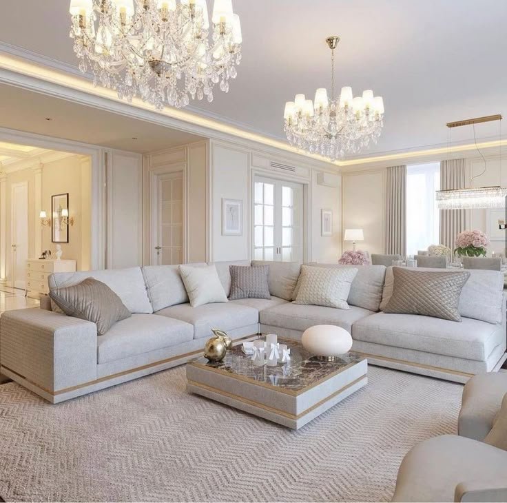 Leather vs. Fabric Sofas: Pros and Cons for Your Lifestyle