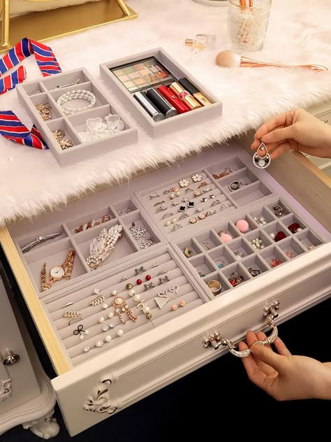 Best wardrobe Jewelry Organiser in uae