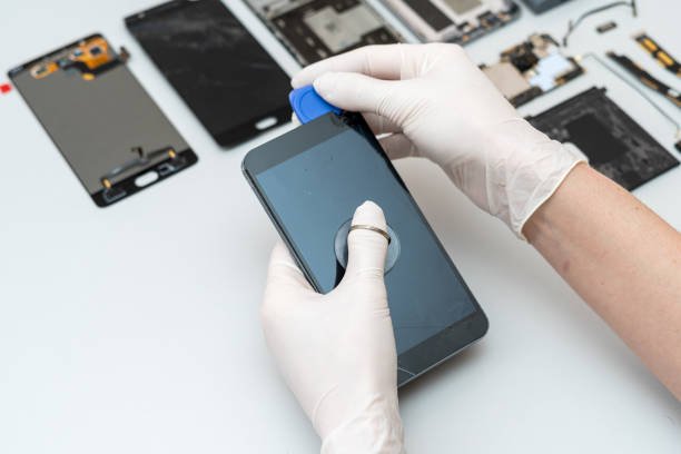 Trusted by Locals: Mobile Repair Shop in Merton