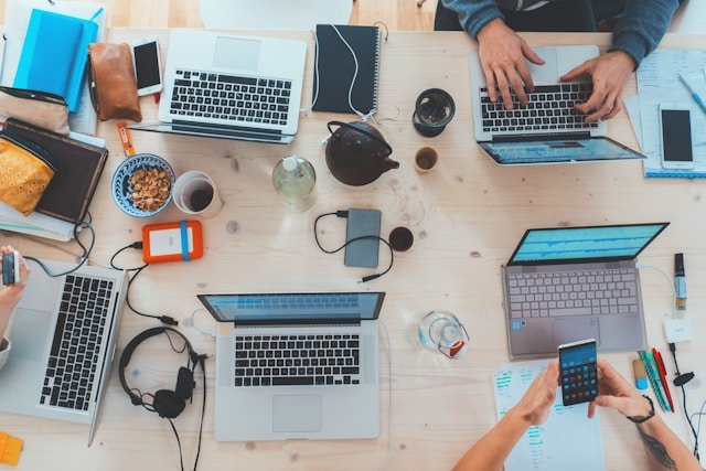 Top Effective Ways To Protect Eyes From Screen Fatigue