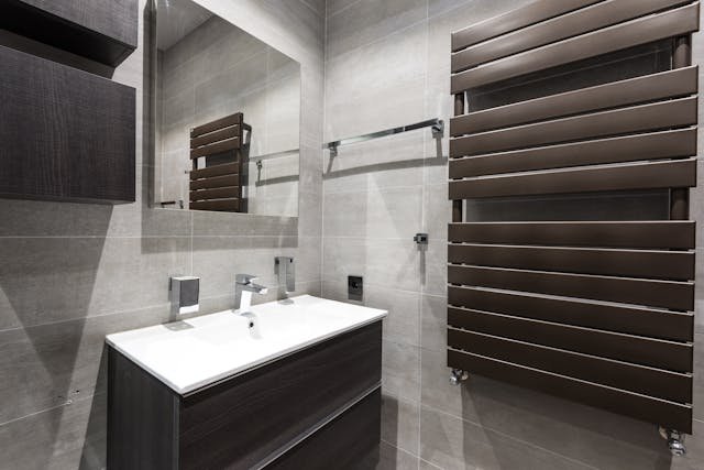 10 Budget-Friendly Tips for Bathroom Renovations in Mississauga