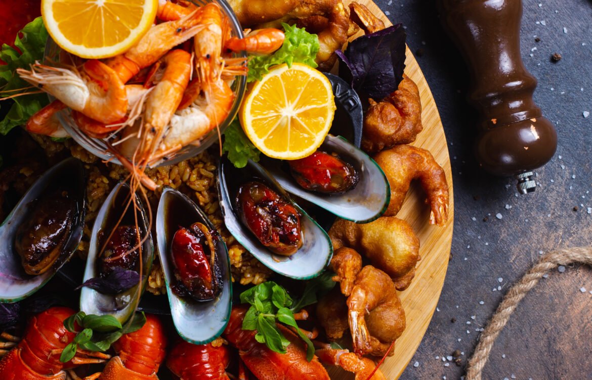 Your Guide to the Best Seafood Restaurant in Thane West