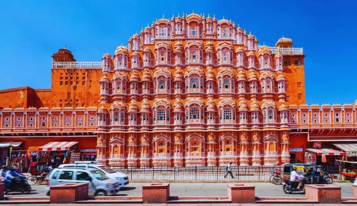 Jaipur Tour Package for 2 Days: A Perfect Weekend Getaway